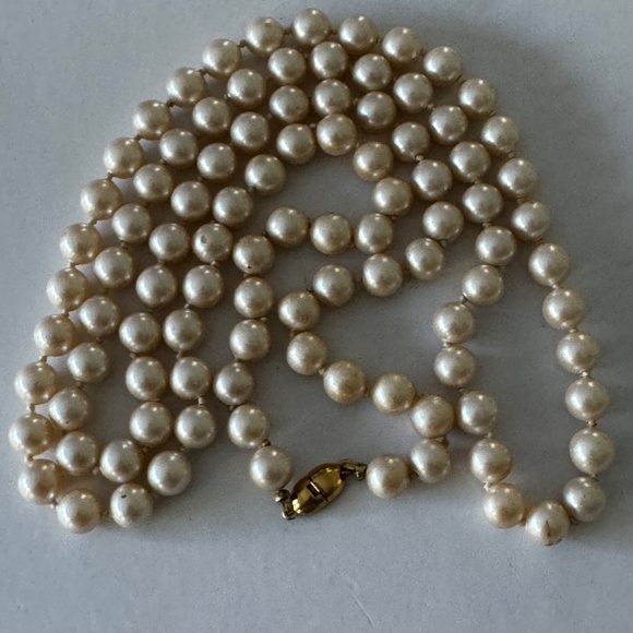 Vintage Monet Faux Pearl Necklace Knotted Opera Length  35 inch 1960s - Picture 3 of 11